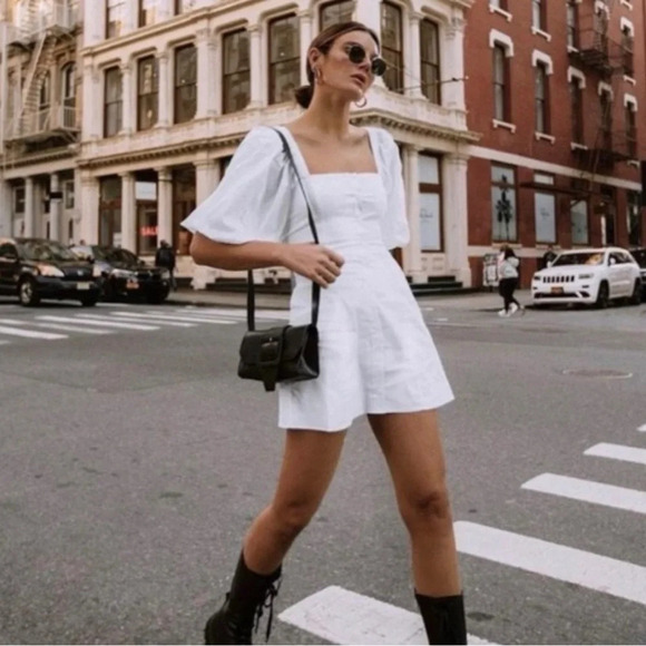Danielle  Bernstein White Button Down Puff Sleeve Babydoll Mini Dress 6 - Picture 2 of 9